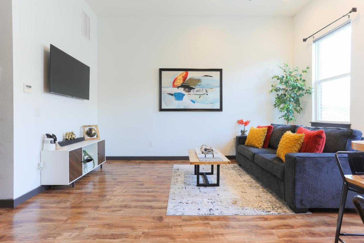 Old West Studio Lofts West Tampa Extérieur photo