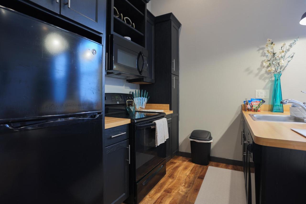 Old West Studio Lofts West Tampa Extérieur photo