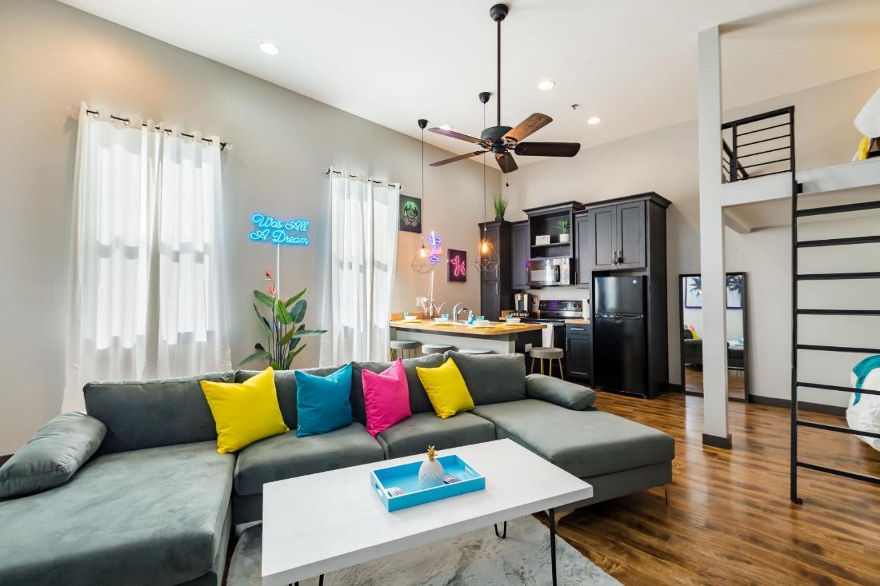 Old West Studio Lofts West Tampa Extérieur photo