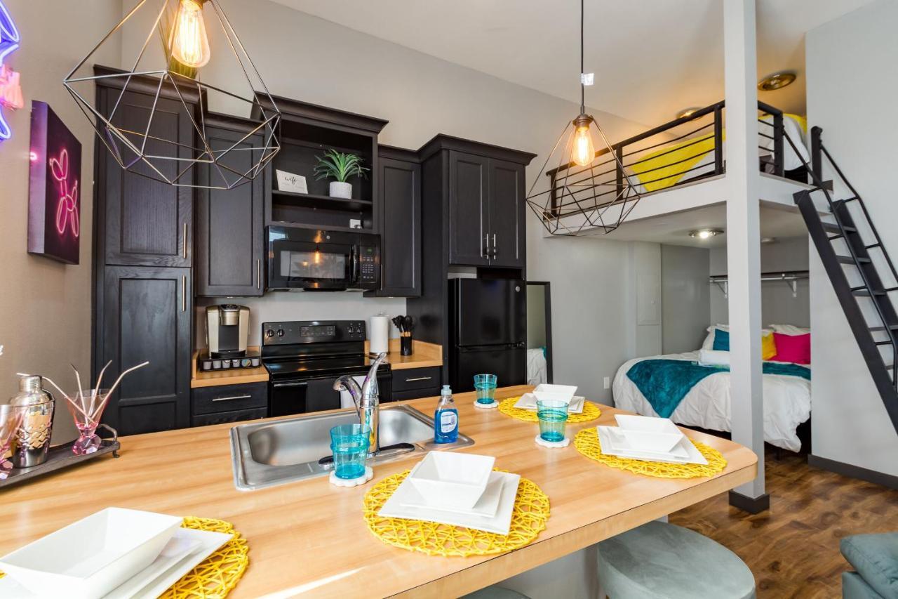 Old West Studio Lofts West Tampa Extérieur photo